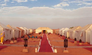 https://gettingaroundmorocco.com/wp-content/uploads/2025/06/Desert-merzouga-road-fez-1.webp